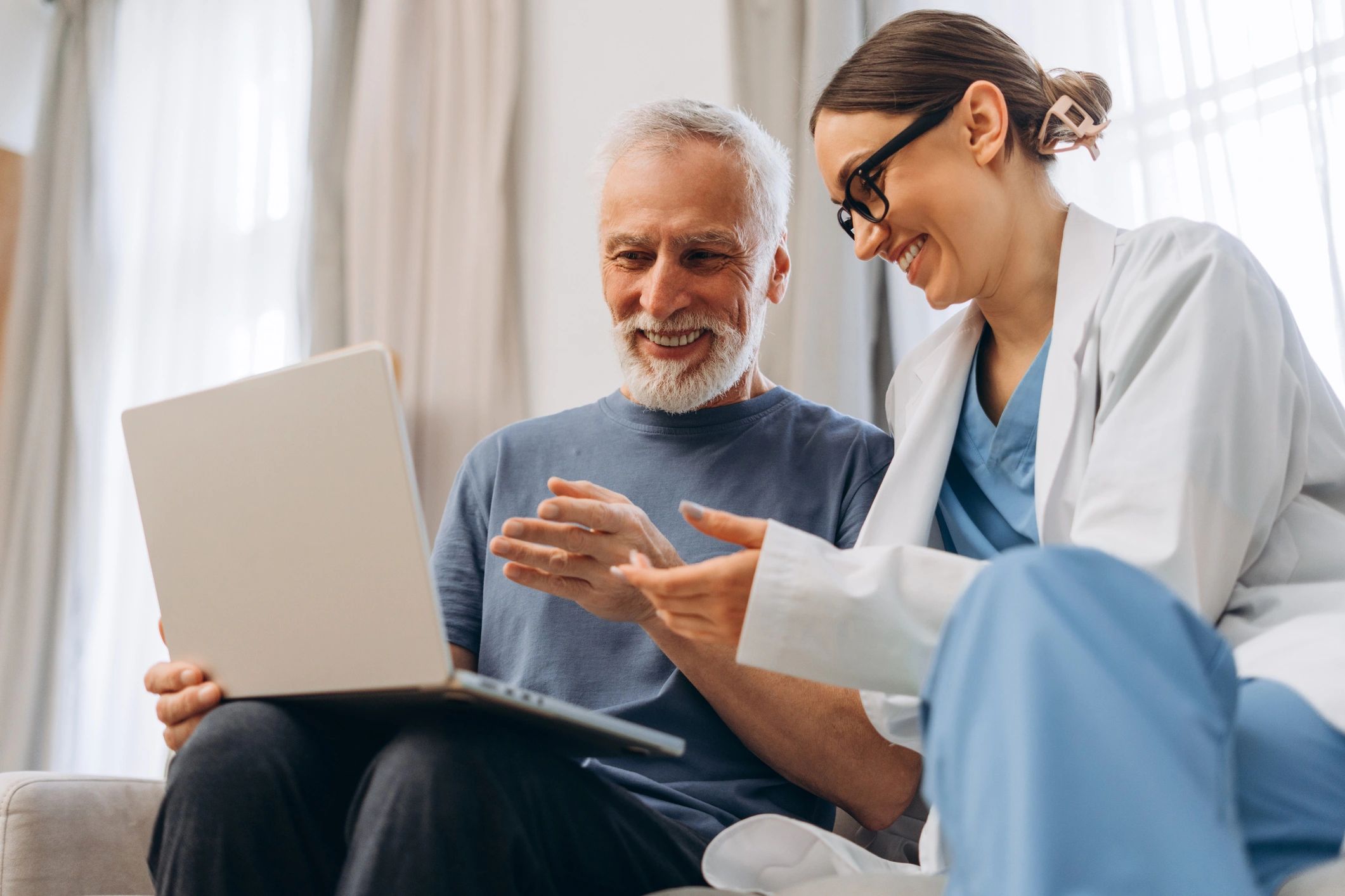 therapist treating patient at home modern